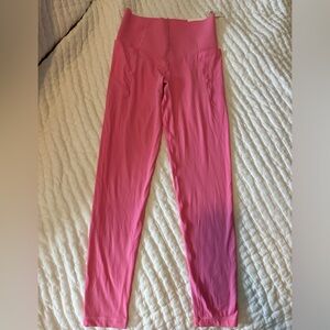 NWT aerie offline real me extra 7/8 leggings- pink